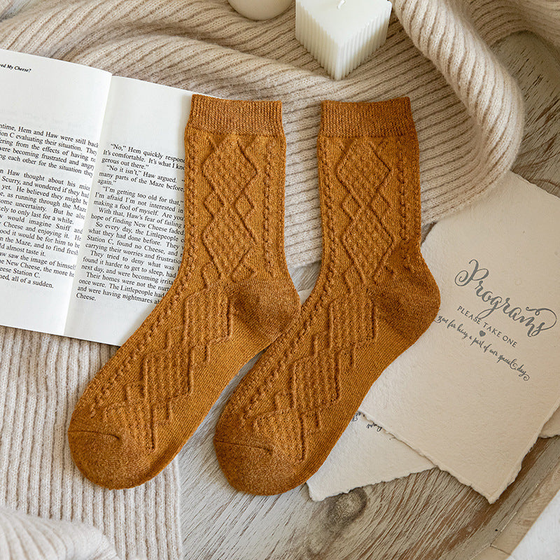 Winterliche Wollsocken für Damen - warm und stilvoll