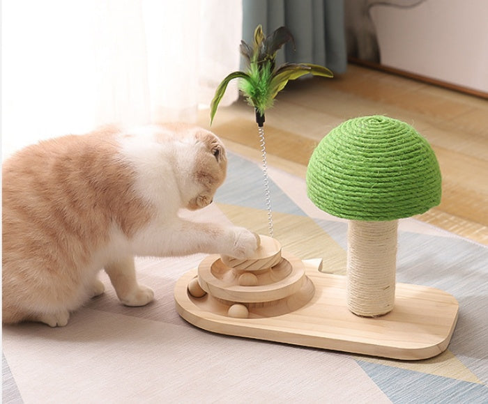 Katzenspielzeug aus Holz mit Sisal-Kratzpfosten & Spielbällen